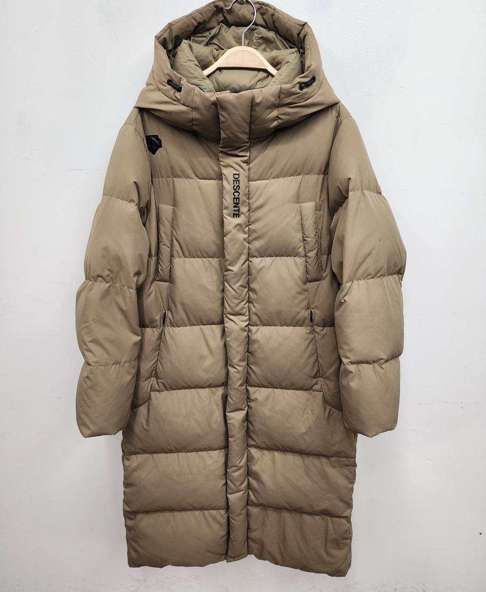 데상트 구스 롱패딩(90사이즈)