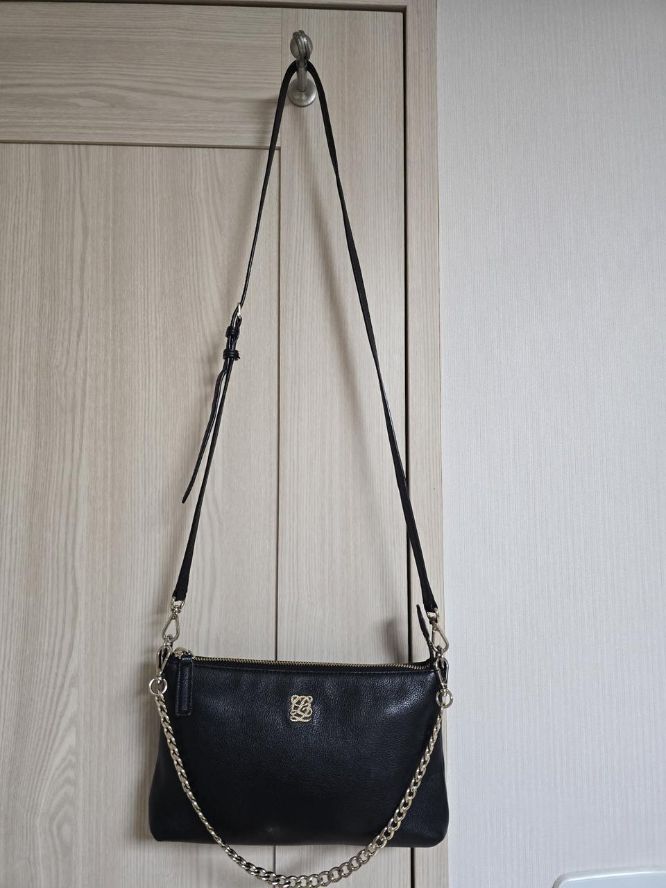 정품 :) 루이까또즈 여성 숄더백 HM3JR26FA9BL 새상품급