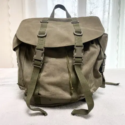 밀리터리 백팩