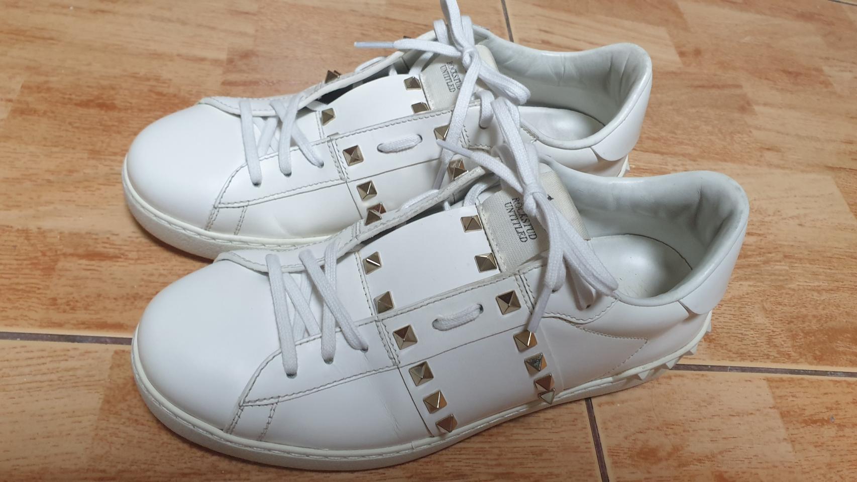 발렌티노 락스터드 히든 41.5(260추천)