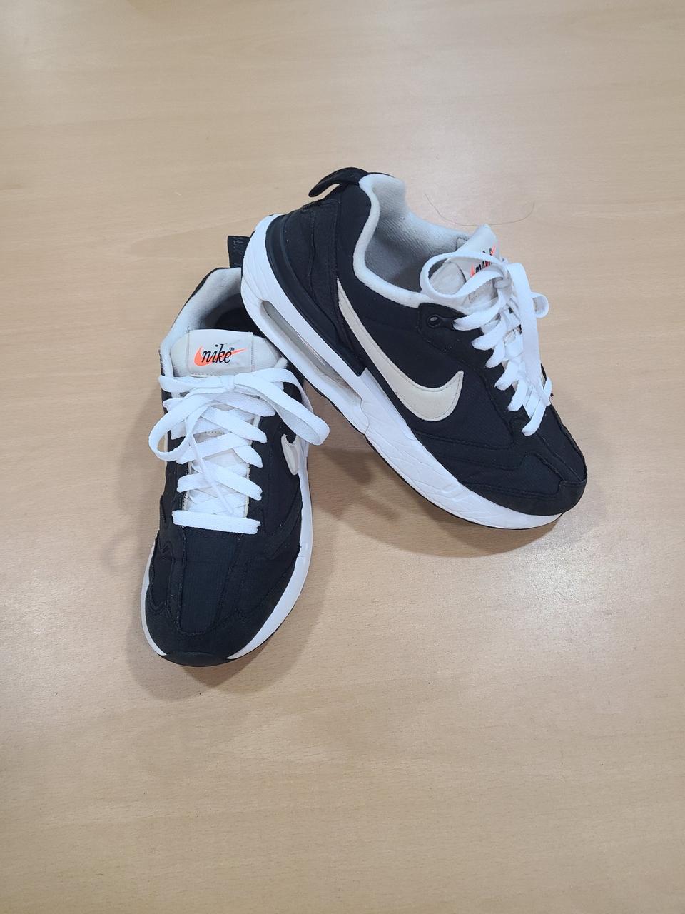 나이키 에어맥스 던 235 (무료배송)