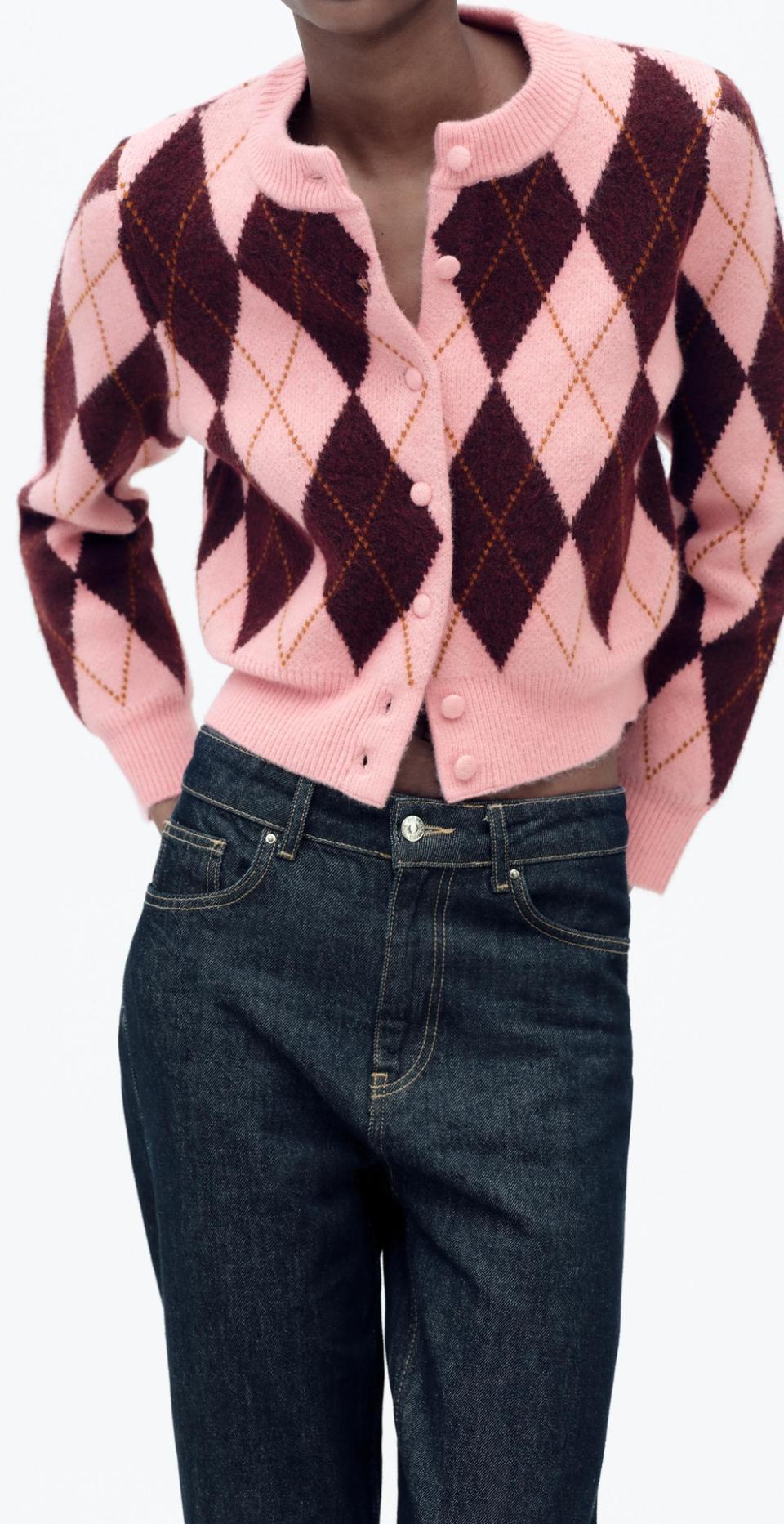 자라 다이아몬드 니트 스웨터 (정가89900)