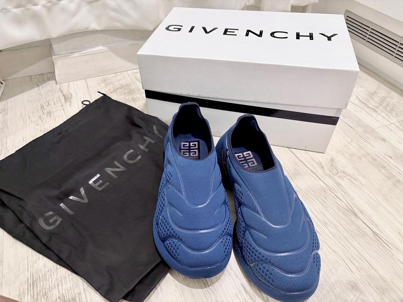 지방시 니트 스니커즈