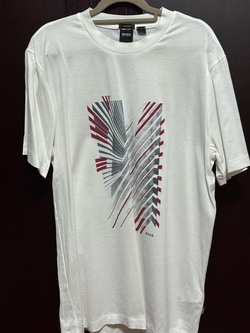 휴고보스 반팔티셔츠