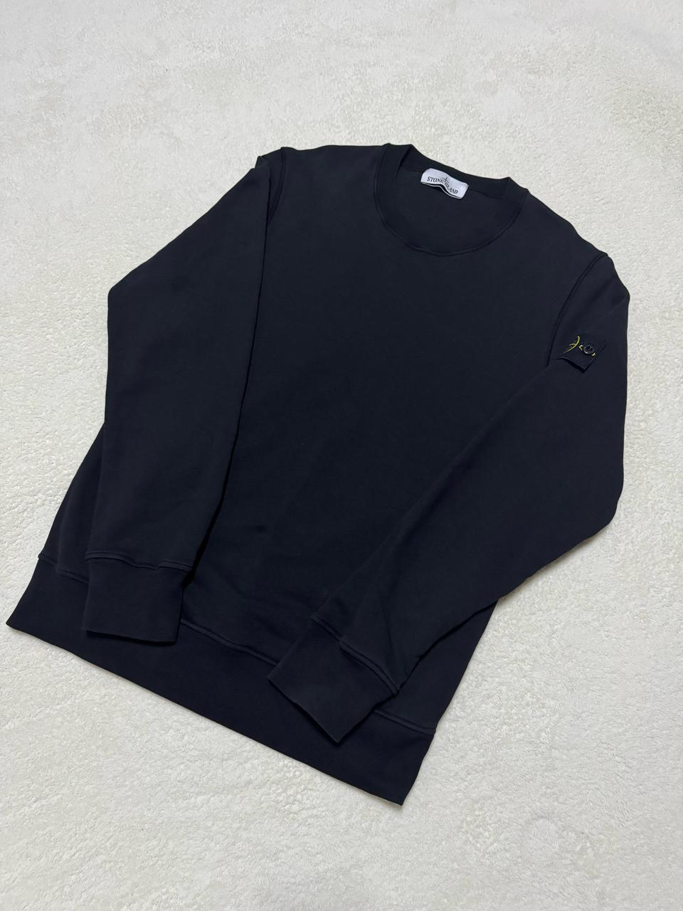 스톤아일랜드 24ss 블랙 맨투맨 M