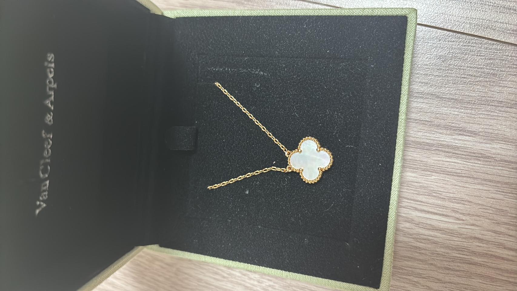 반클리프 목걸이