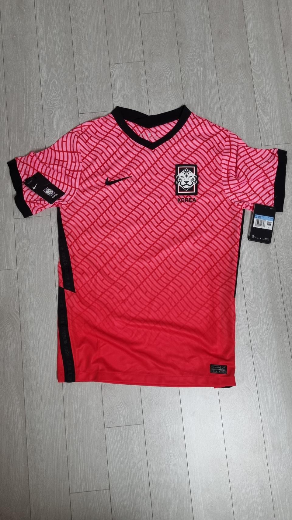 나이키 2020년 국대 축구 유니폼 사이즈  M(새상품)