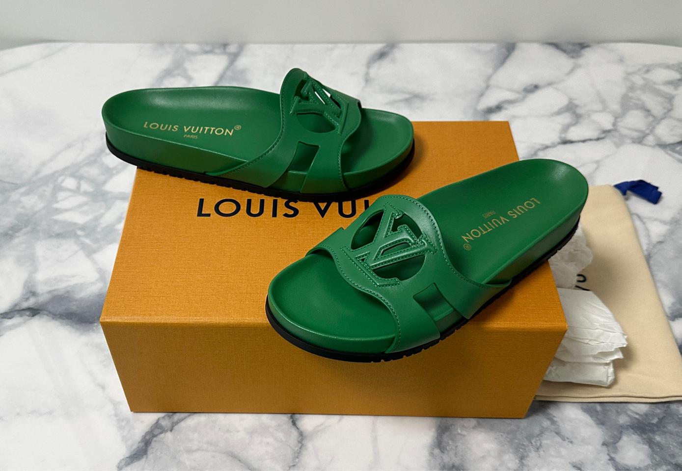 [37] 루이비통 이솔라 플랫 슬리퍼 새상품