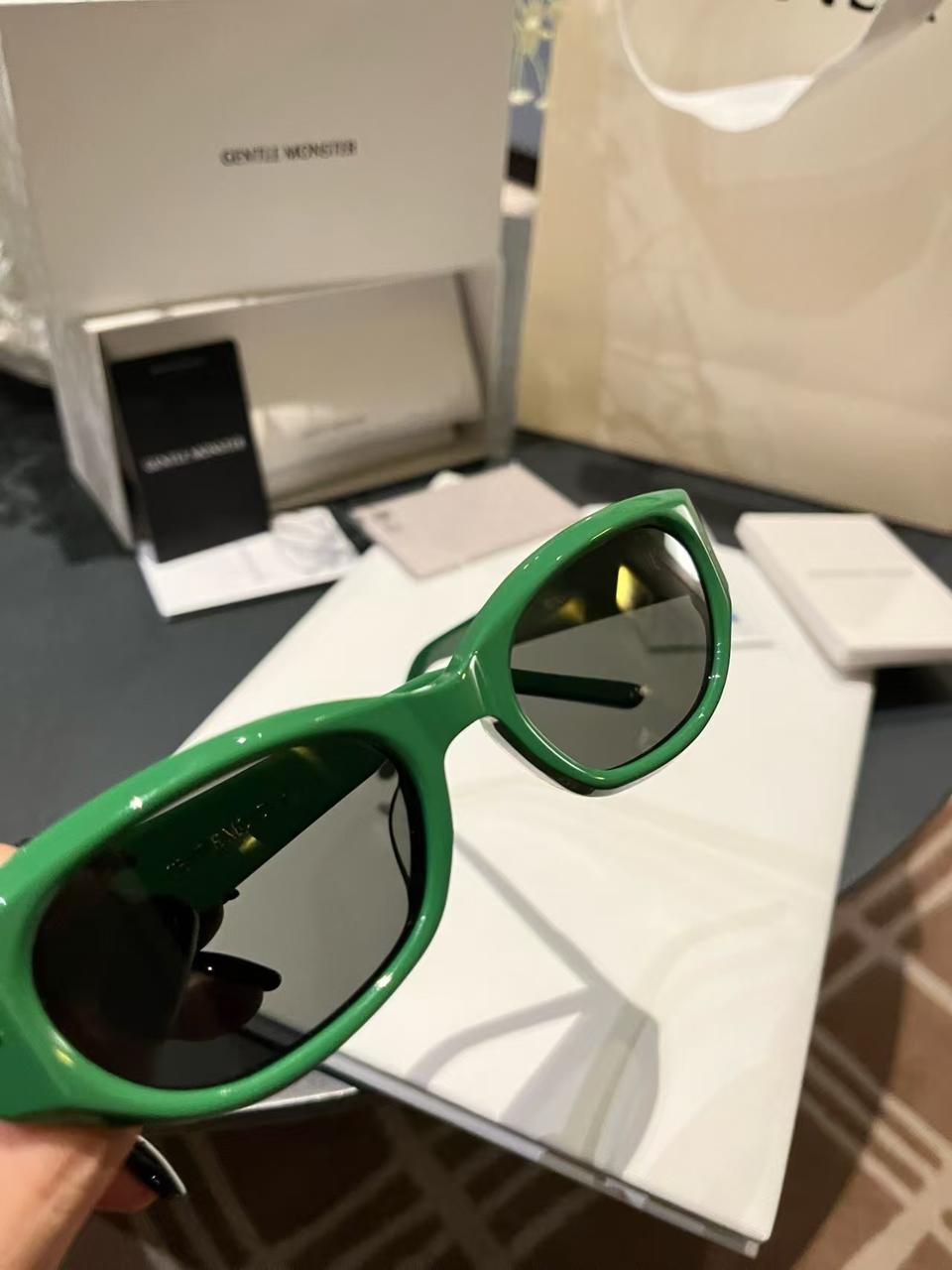 젠틀몬스터  그린 선글라스