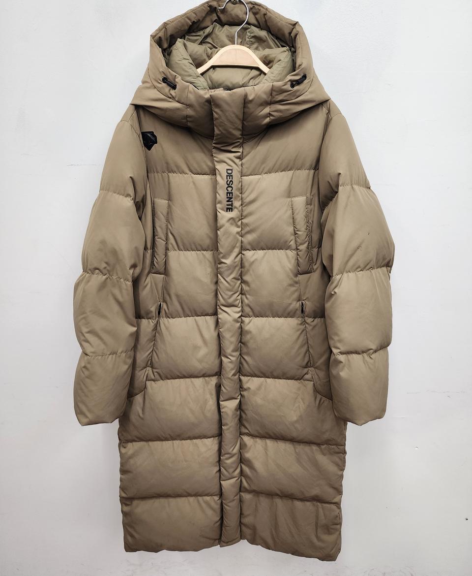 데상트 구스 롱패딩(90사이즈)
