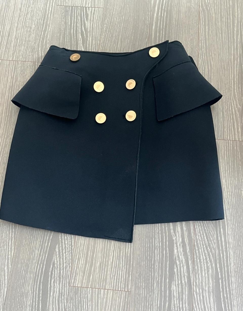 럭키슈에뜨 스커트