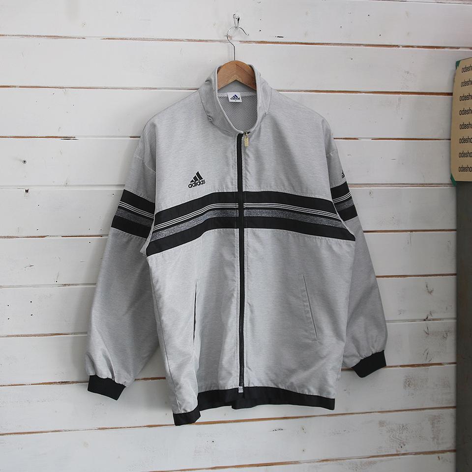 (착용컷) 아디다스 올드스쿨 트랙 자켓 (남성용 102)