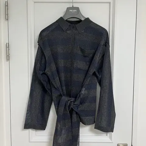 퍼버즈 니트 셔츠