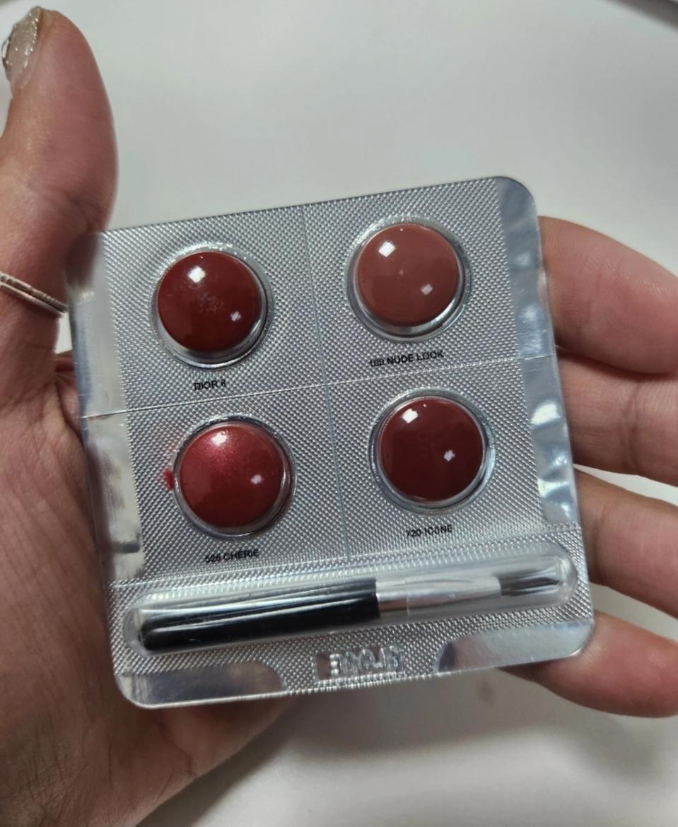 [미개봉&새상품] 디올 립 4종+브러쉬 /Dior8/100누드립/525/