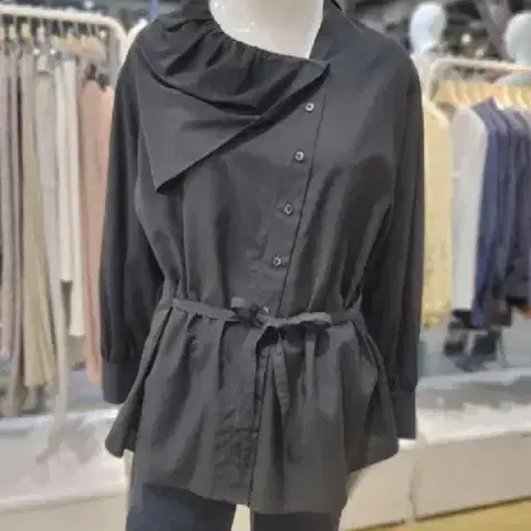 지컷 g-cut 넥 디테일 블라우스 사이즈 55