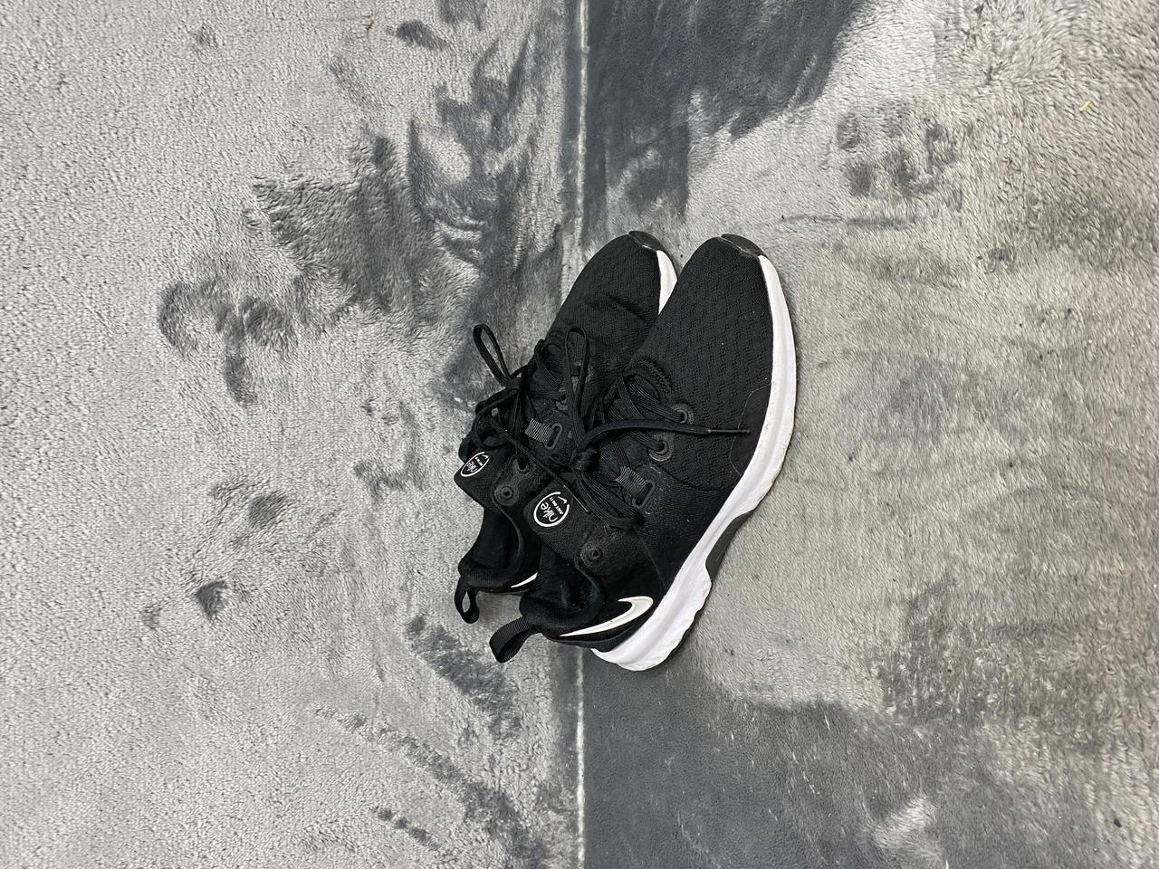 나이키 운동화 245