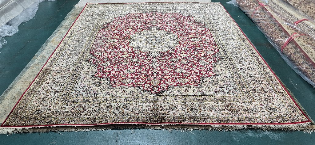 인도 대형 핸드메이드 100% 실크 카페트 - IN194 -