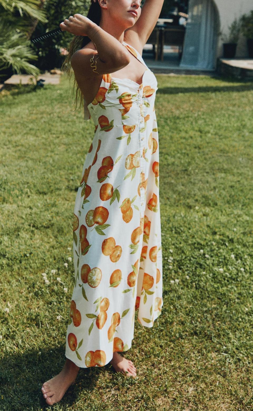 자라 린넨 후르츠 홀터넥 원피스(정가79900)