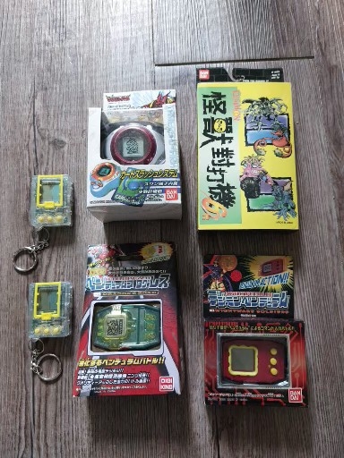 2000년대 초반 옛난 디지몬 게임기들 일괄 판매합니다 (무료배송)