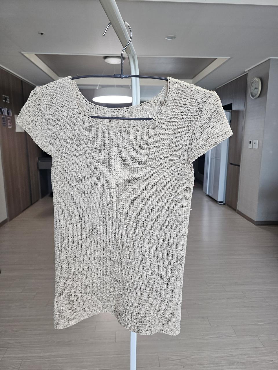 베이지펄 반팔 니트티  F