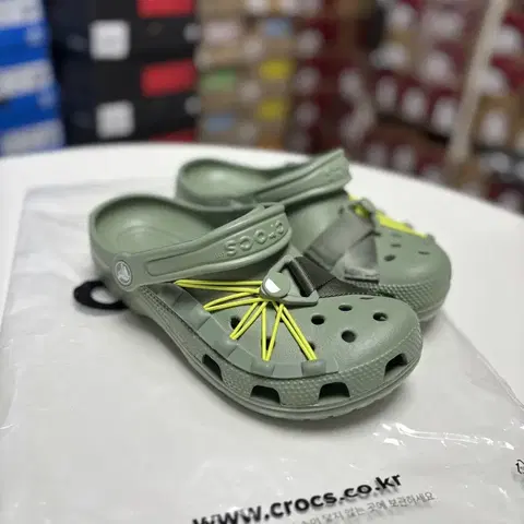 240 크록스 클래식 락다운 클로그 슬리퍼 샌들 210393-3WP