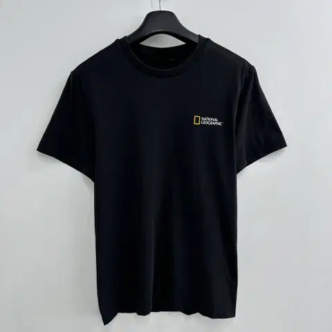 105 내셔널지오그래픽 남자 반팔 티셔츠