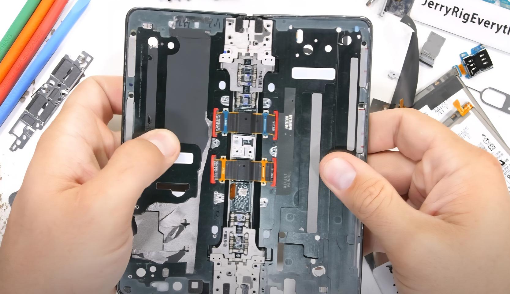 폴드4 고장나면 사설업체 가지마세요 제발요 양심불량 그렇게 살지마셔요