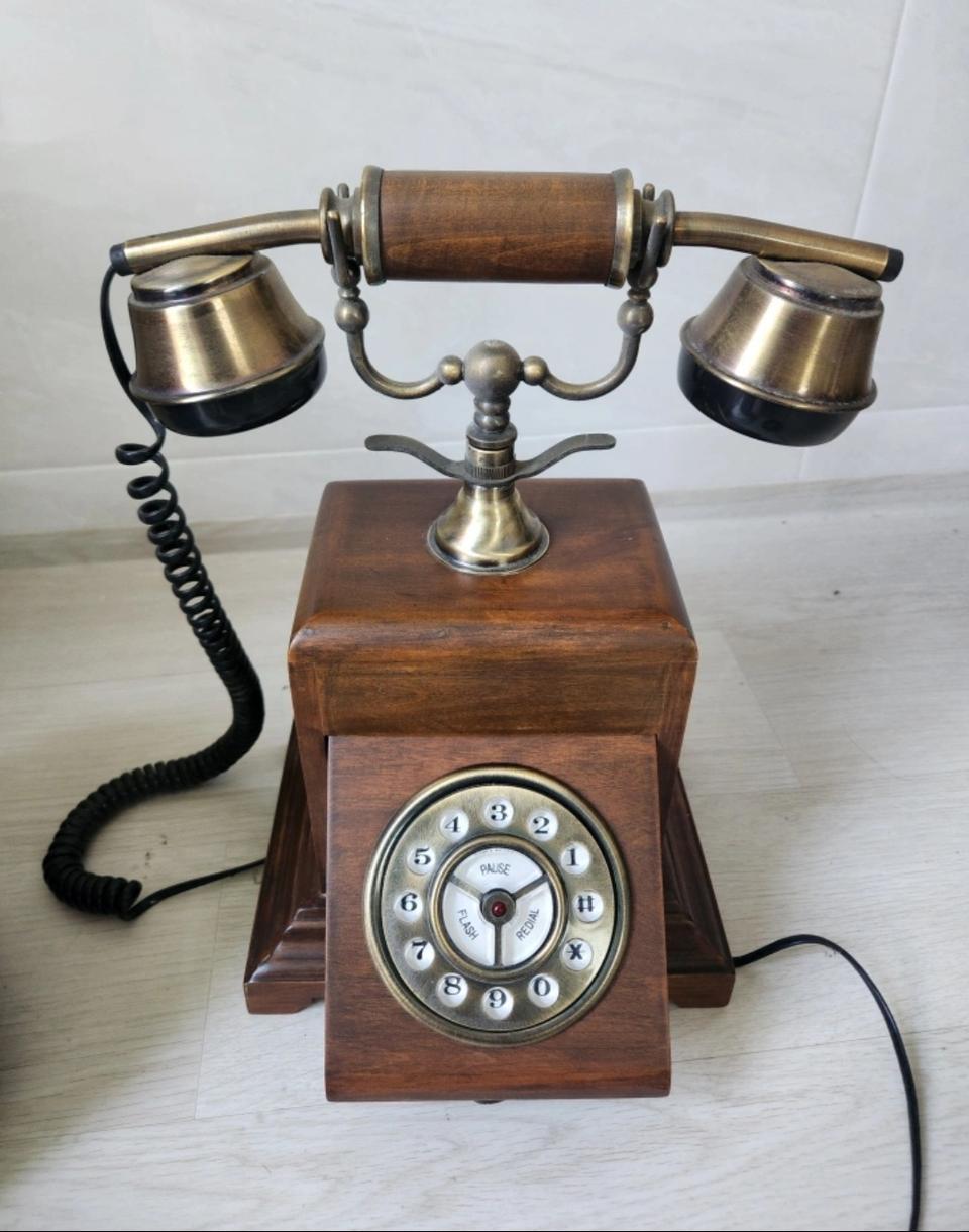 빈티지 엔틱 인테리어 소품 전화기