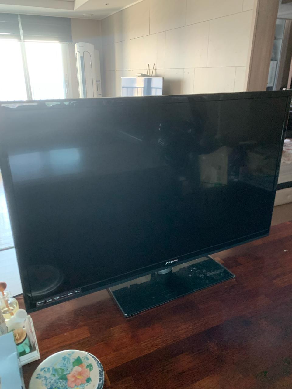 티베라 42인치 TV 가져가실 분! (화면 안나옴)