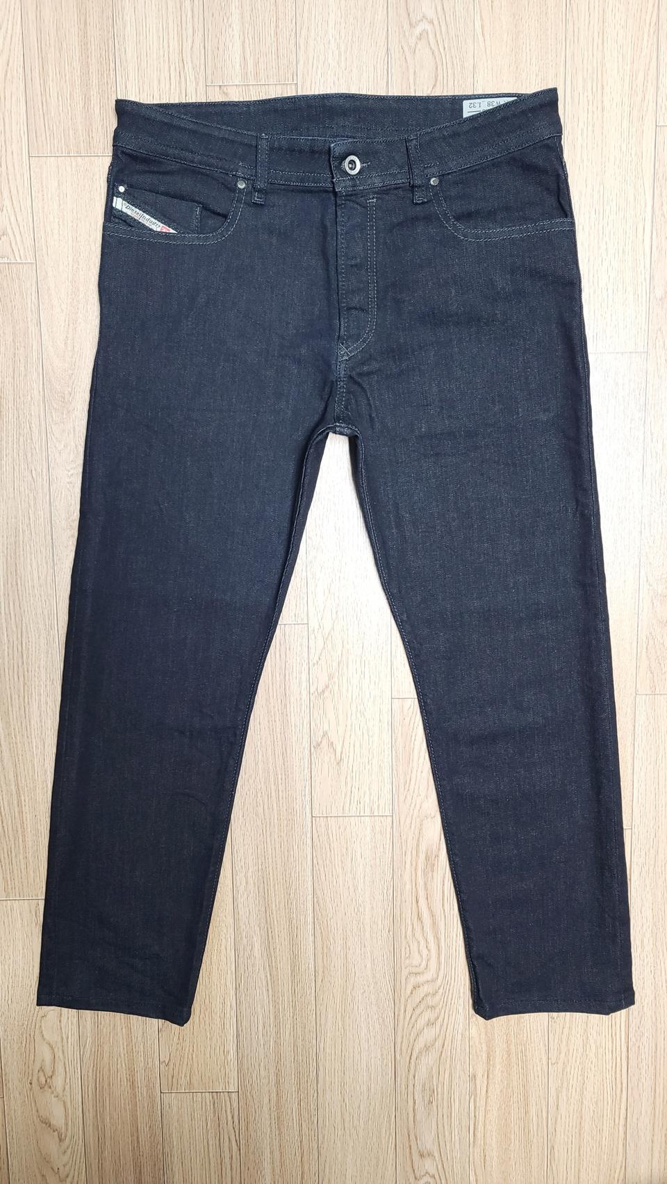 정품 디젤 버스터 딥블루 테이퍼드진 청바지 34