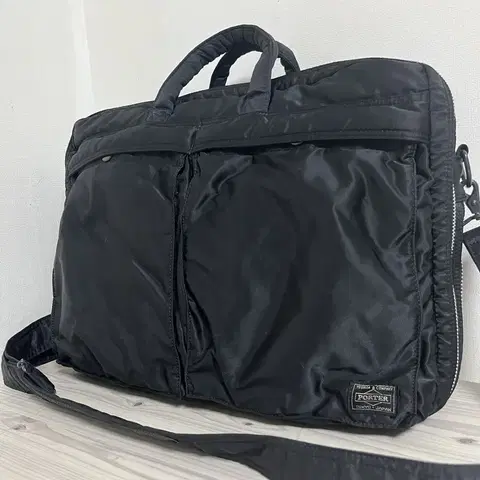 요시다 포터 탱커 2way 브리프케이스 블랙 622-67136