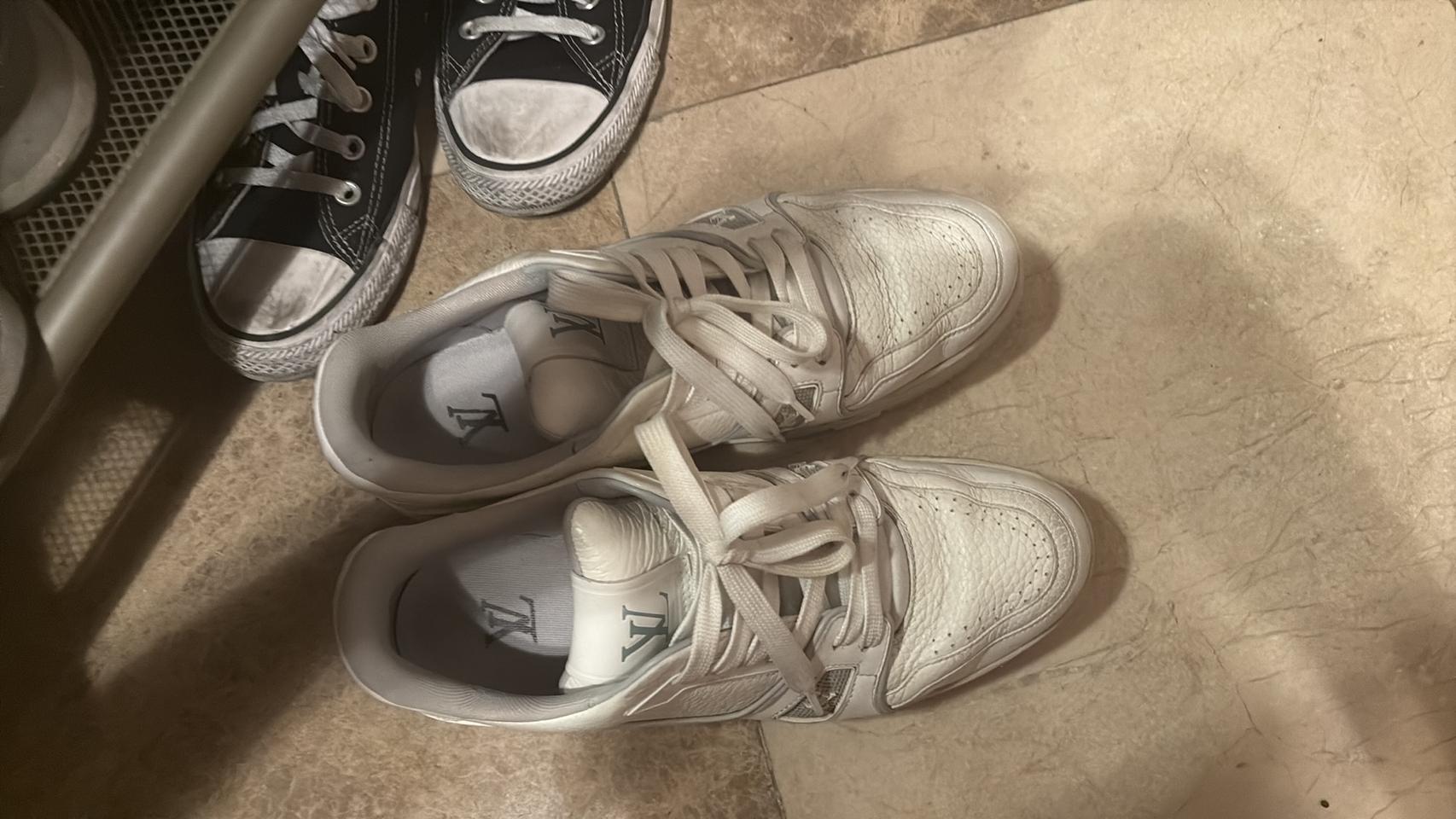 루이비통 LV 트레이너 스니커즈 트리플 화이트 270 정품 급처