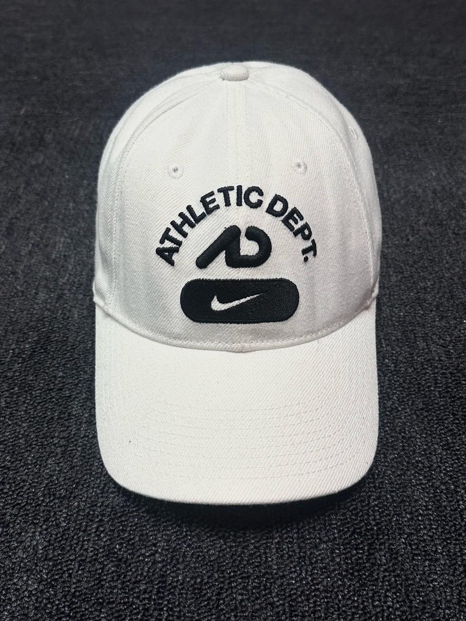 나이키 애슬레틱 디파트먼트 레거시 91커브형 스냅백
