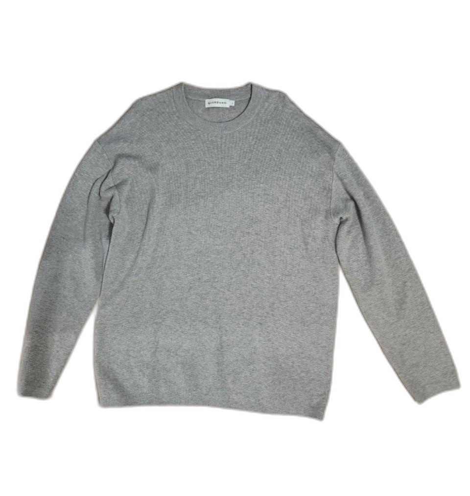 유니클로 회색 니트