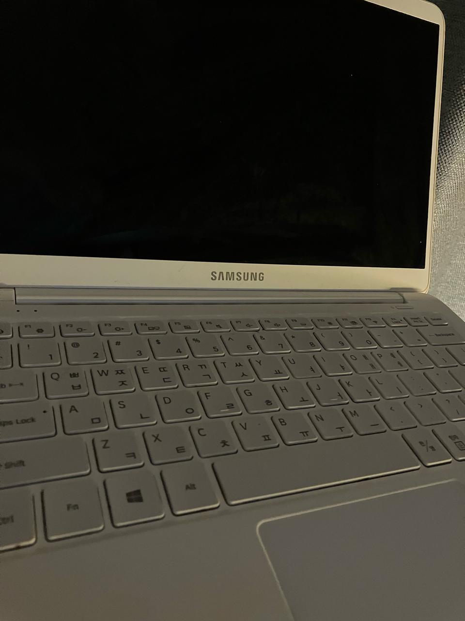 삼성 노트북 nt900x3n