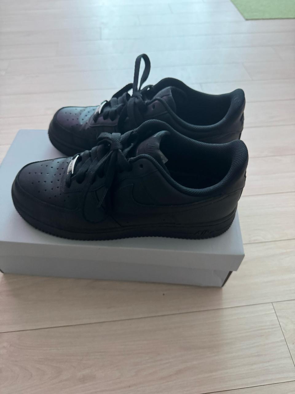 나이키 에어포스1 260