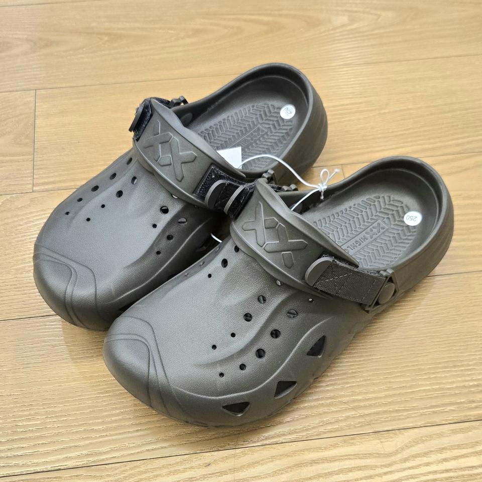 270남자 슬리퍼 새신발