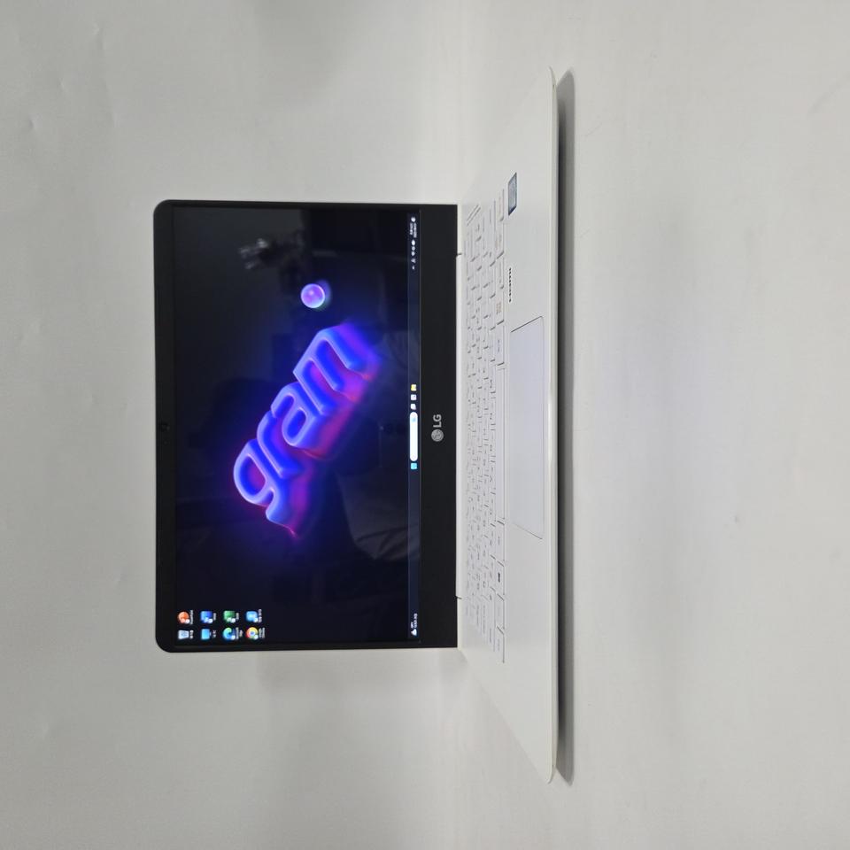 엘지 노트북 i5 그램gram 윈11 화이트 930g