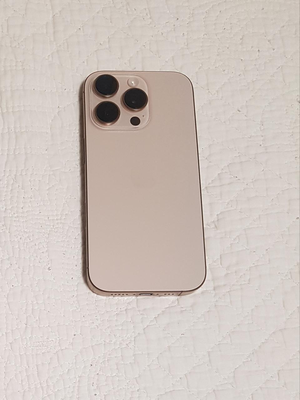 아이폰16프로 256기가 자급제 팝니다