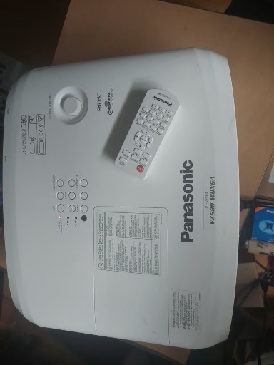 Panasonic 빔프로젝터 PT-VZ580