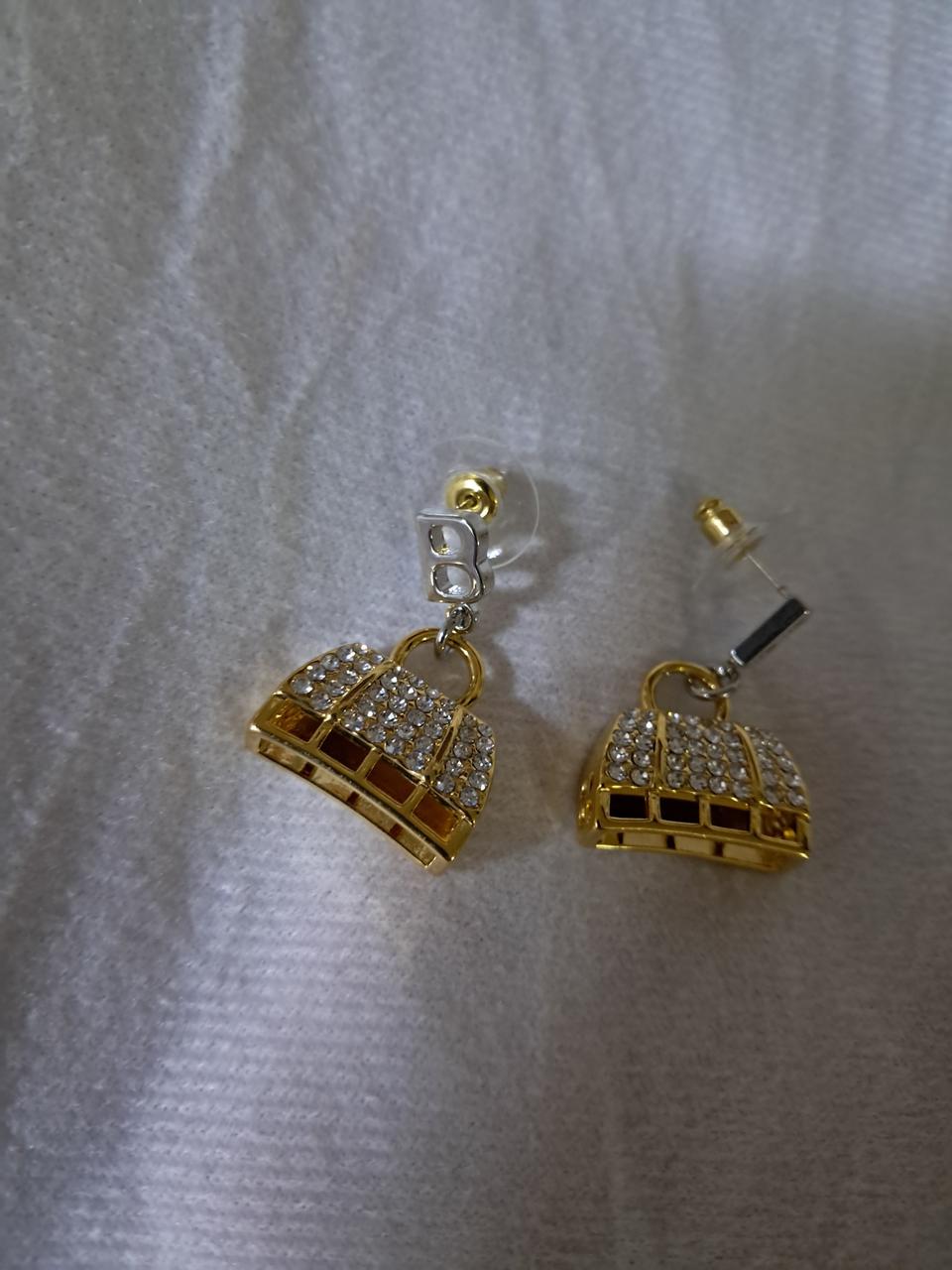 완전이쁜 가방 귀걸이 소장각