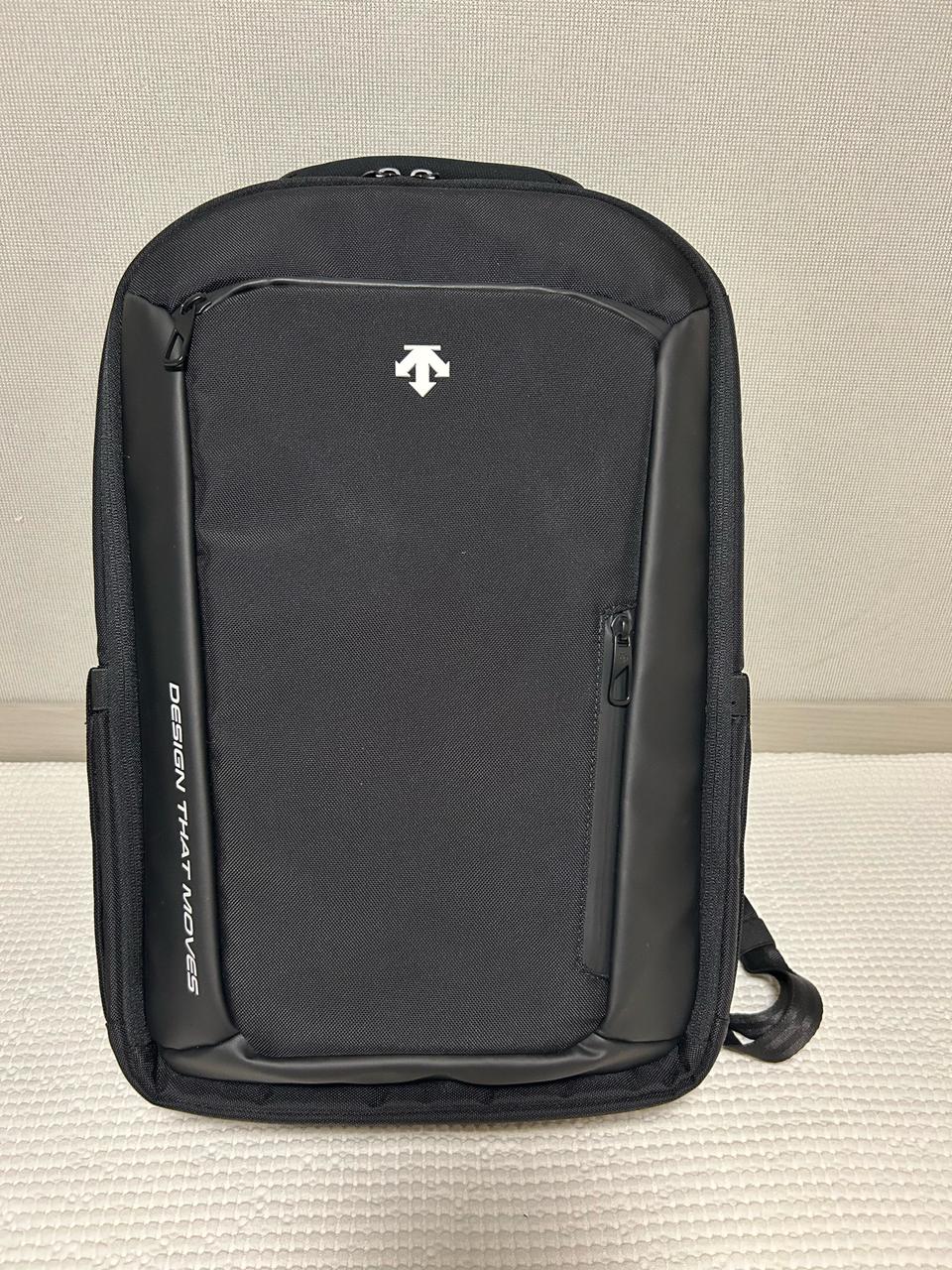 데상트 팩백 판매해요