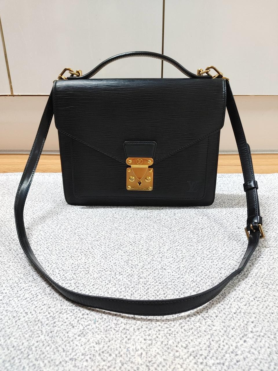 정품 클래식 루이비통 에삐 몽소 빈티지 크로스백 토트백