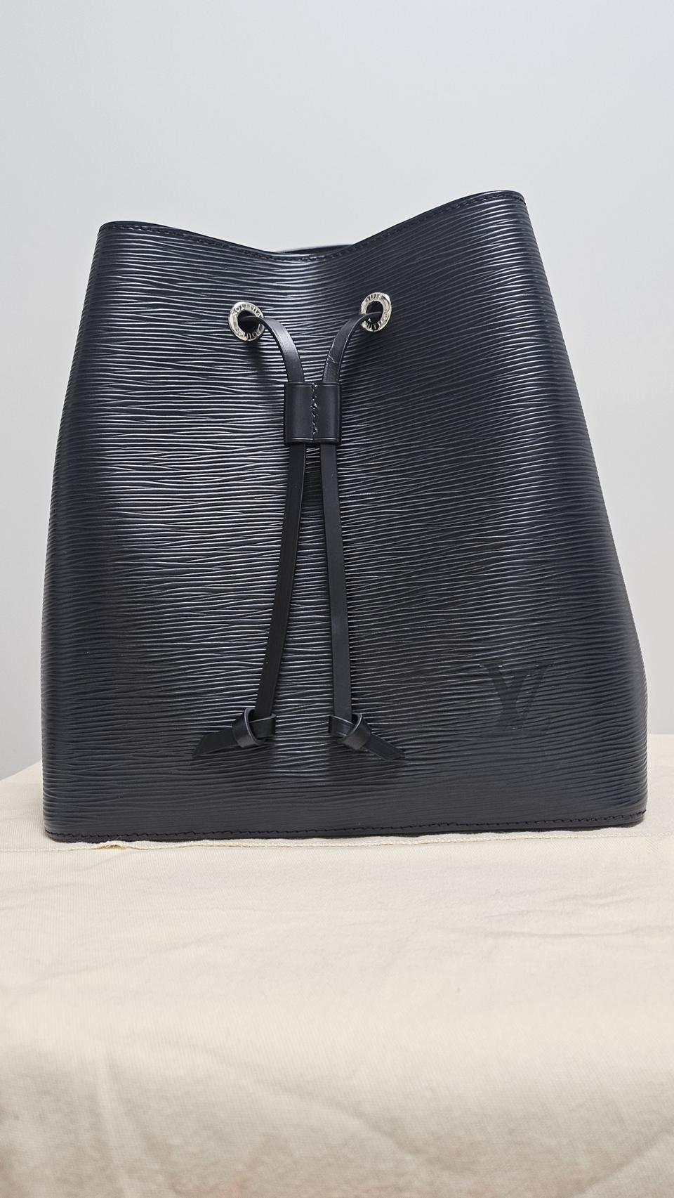 (정품) 루이비통 네오노에 에삐