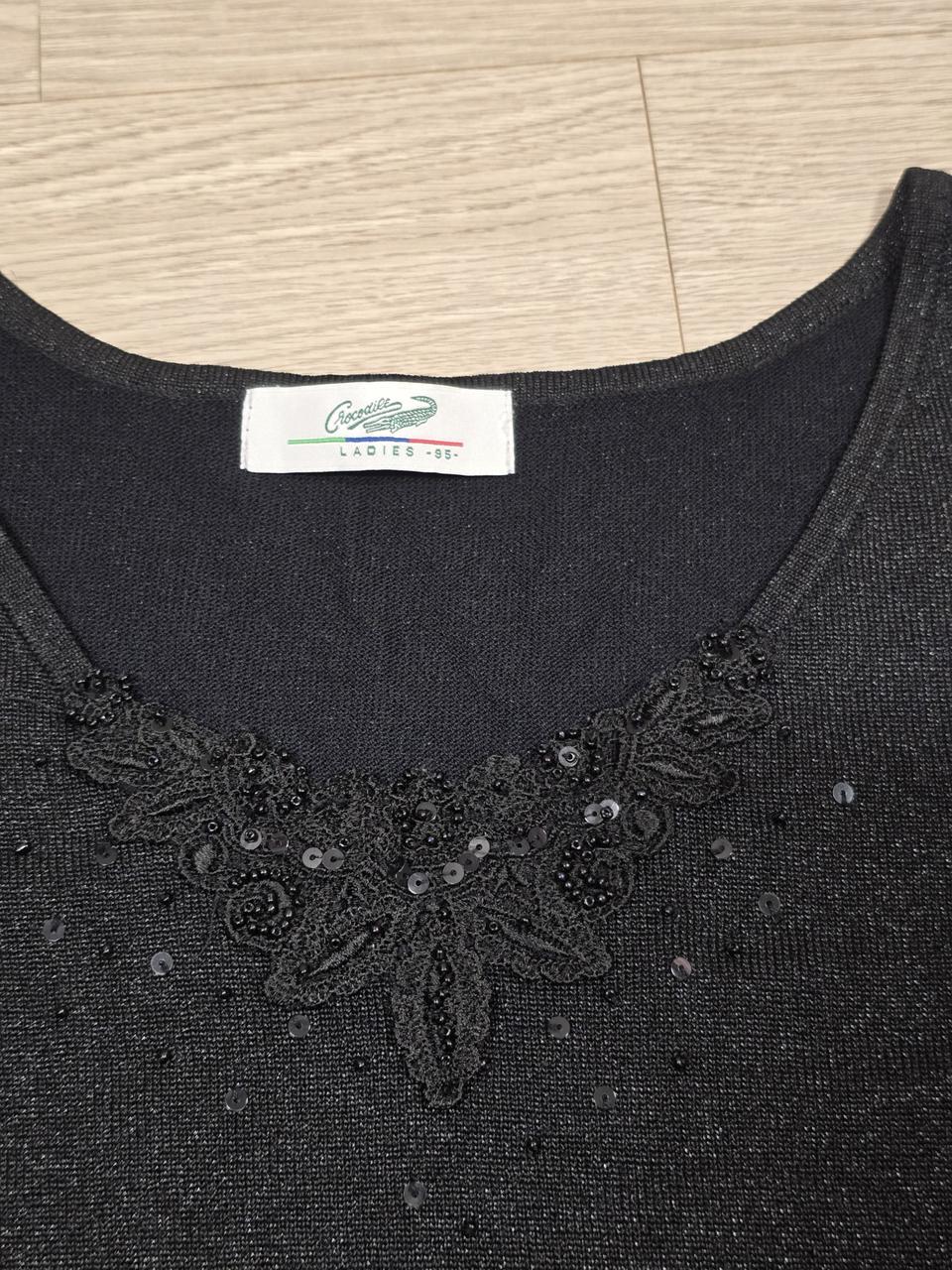 크로커다일 여성 블랙 스팽글 민소매 니트 나시