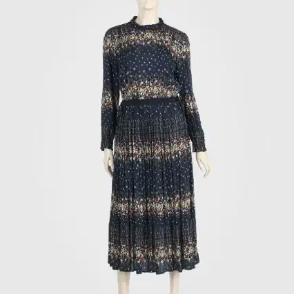 써스데이아일랜드 플리츠 맥시 원피스 사이즈 S