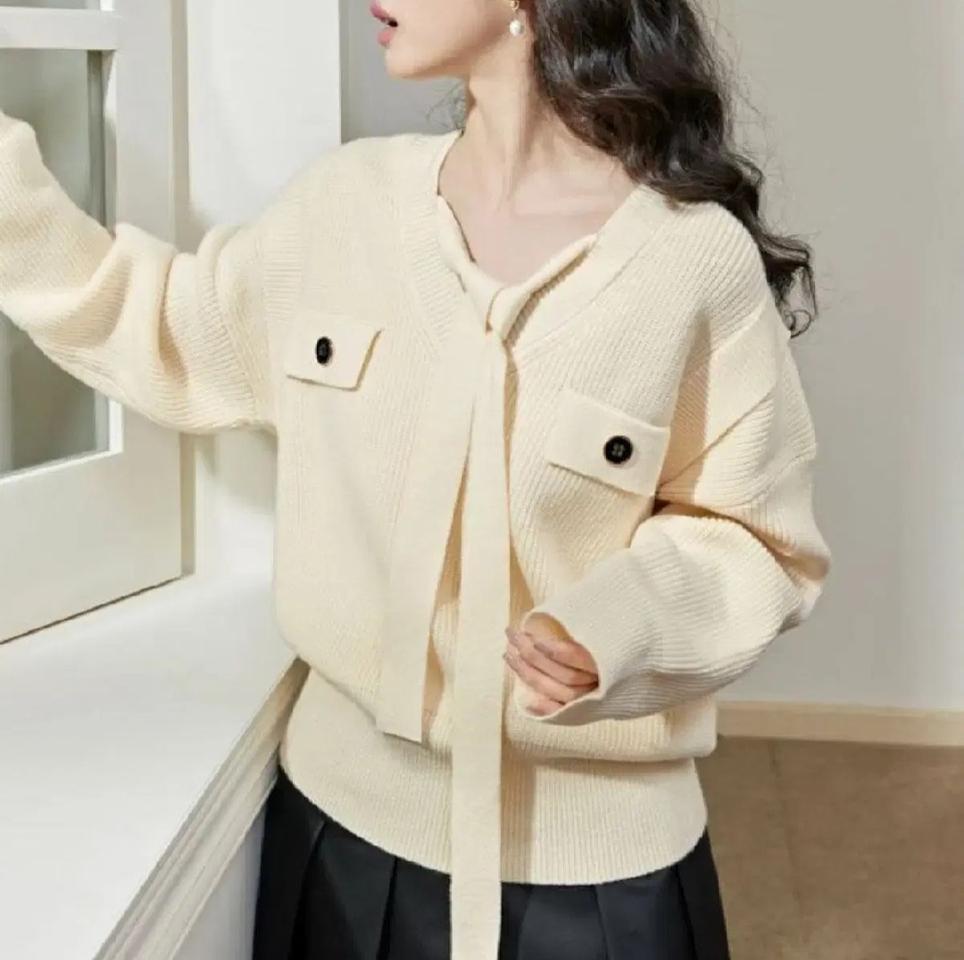 KUOSE 쿠오세 니트