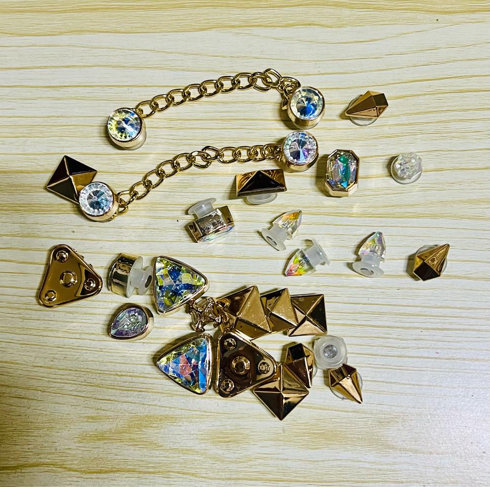 [미개봉] 크록스 지비츠 참 장식