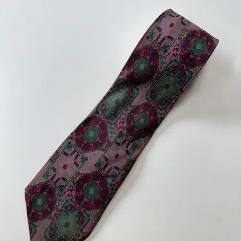 피에르가르뎅(Pierre cardin) 실크 넥타이 9cm