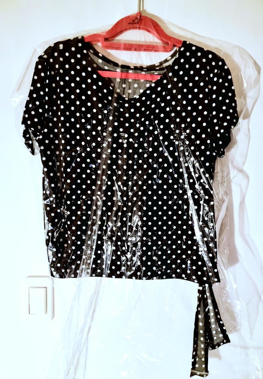 도트무늬 반팔 끈 상의티셔츠